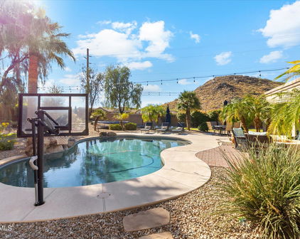 447 W Palomino Court, San Tan Valley