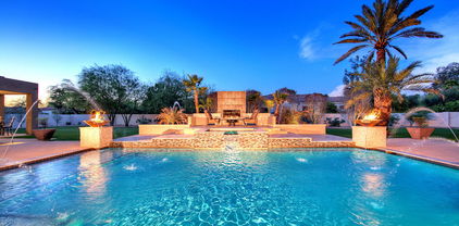 6144 E Fanfol Drive, Paradise Valley