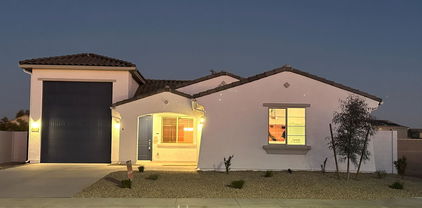 18743 N Avelino Drive, Maricopa