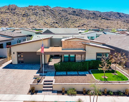 1341 E Paseo Way, Phoenix