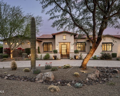 8821 E Havasupai Drive, Scottsdale