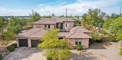 6708 W Pleasant Lane, Laveen
