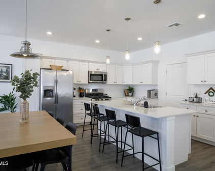 3218 W Glendale Avenue Unit 8, Phoenix