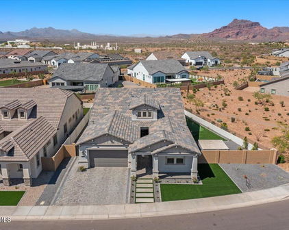 5860 E Sanford Street, Mesa