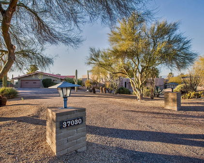 37030 N Dream Street, Carefree
