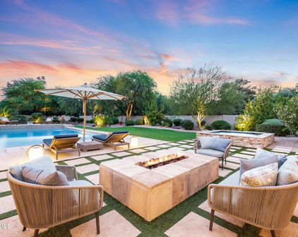 5131 E Berneil Drive, Paradise Valley