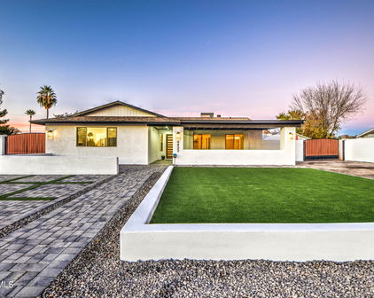 4432 W Paradise Lane, Glendale