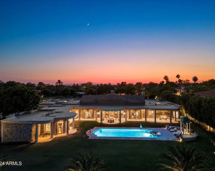 40 Biltmore Estate, Phoenix
