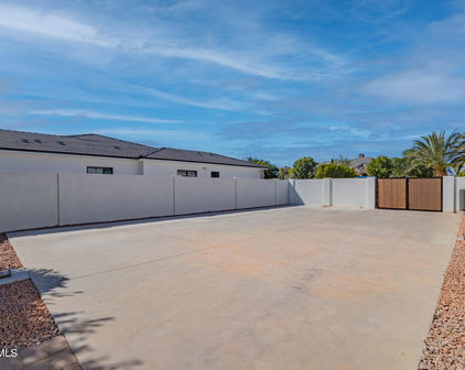 2071 E Coconino Court, Gilbert