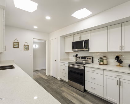 10927 W Peoria Avenue, Sun City
