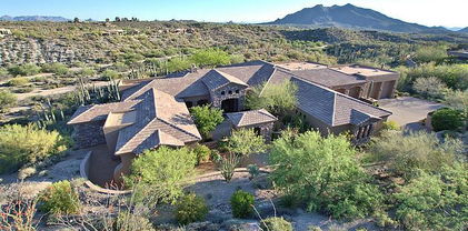 7807 E Crisscross Way, Carefree