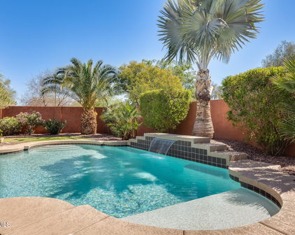 15613 W Minnezona Avenue, Goodyear