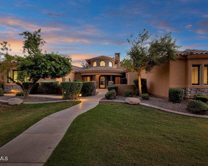2065 E Champagne Place, Chandler