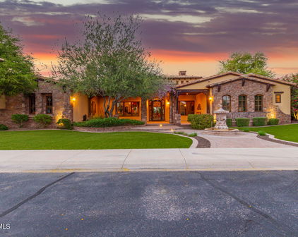 4360 E Taurus Place, Chandler