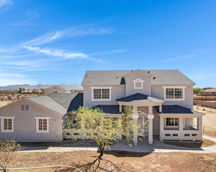 25637 W Dixileta Drive, Wittmann