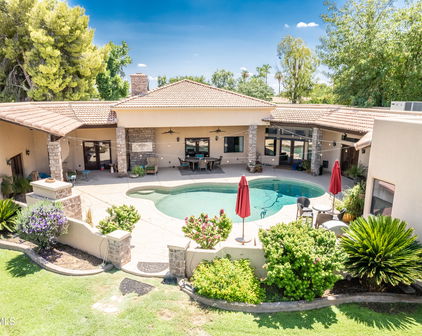 2534 W Barrow Drive, Chandler
