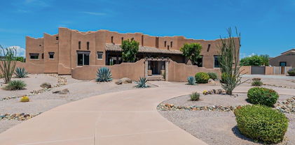 2740 E Cattle Drive, Gilbert