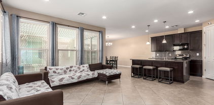 9062 W Nicolet Avenue, Glendale