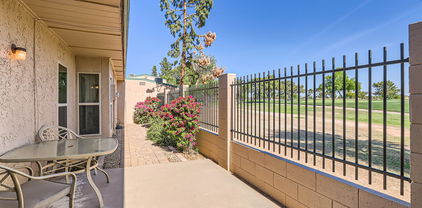 4531 W Continental Drive, Glendale