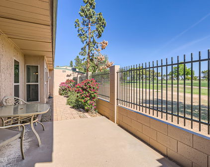 4531 W Continental Drive, Glendale