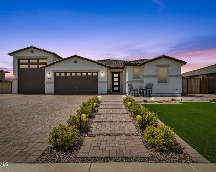 1951 E Sarona Court, San Tan Valley