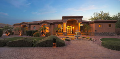 6430 W Line Drive, Glendale