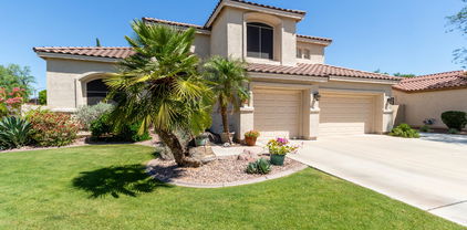 7242 W Aurora Drive, Glendale