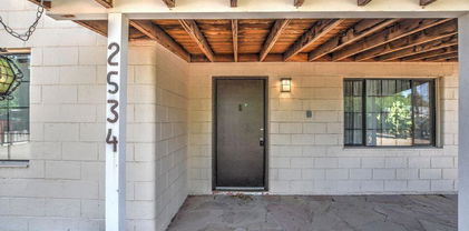2534 N 52nd Street, Phoenix