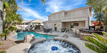 5936 W Park View Lane, Glendale