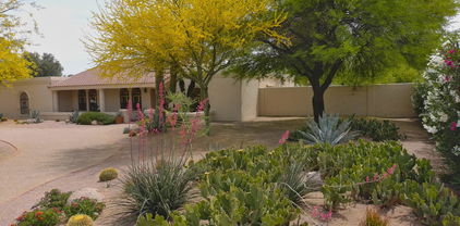 6403 E Gold Dust Avenue, Paradise Valley