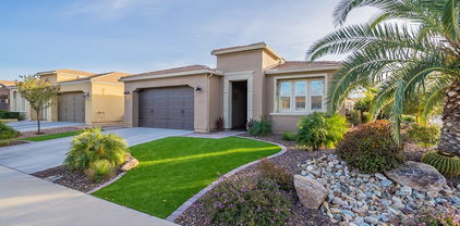 1587 E Azafran Trail, San Tan Valley