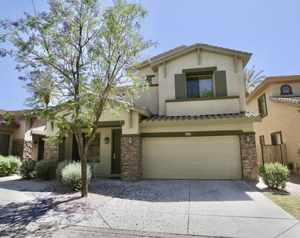 1935 W Periwinkle Way, Chandler