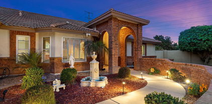 1934 E Cypress Tree Drive, Gilbert