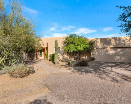 5743 E Windstone Trail, Cave Creek