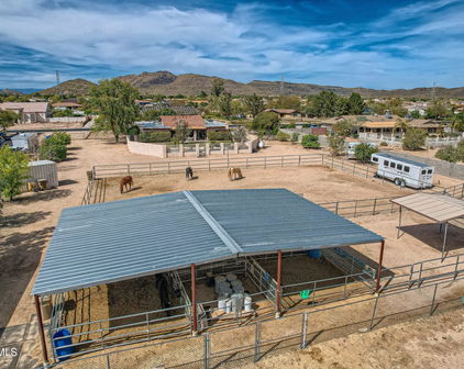 4741 W Park View Lane, Glendale