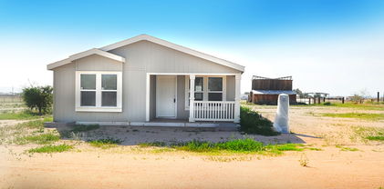 14146 N Russell Road, Maricopa