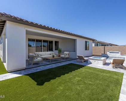 17534 W Middlebury Street, Surprise