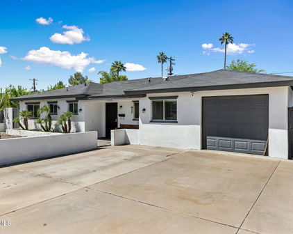 5320 E Thomas Road, Phoenix