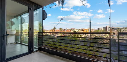 7180 E Kierland Boulevard Unit 215, Scottsdale