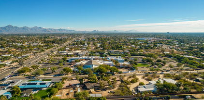 6346 E Cochise Road, Paradise Valley