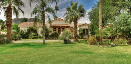 8634 N 52nd Street, Paradise Valley