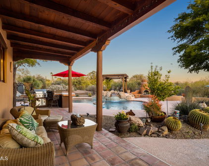 9327 E Venus Drive, Carefree
