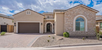 8021 E Jasmine Street, Mesa