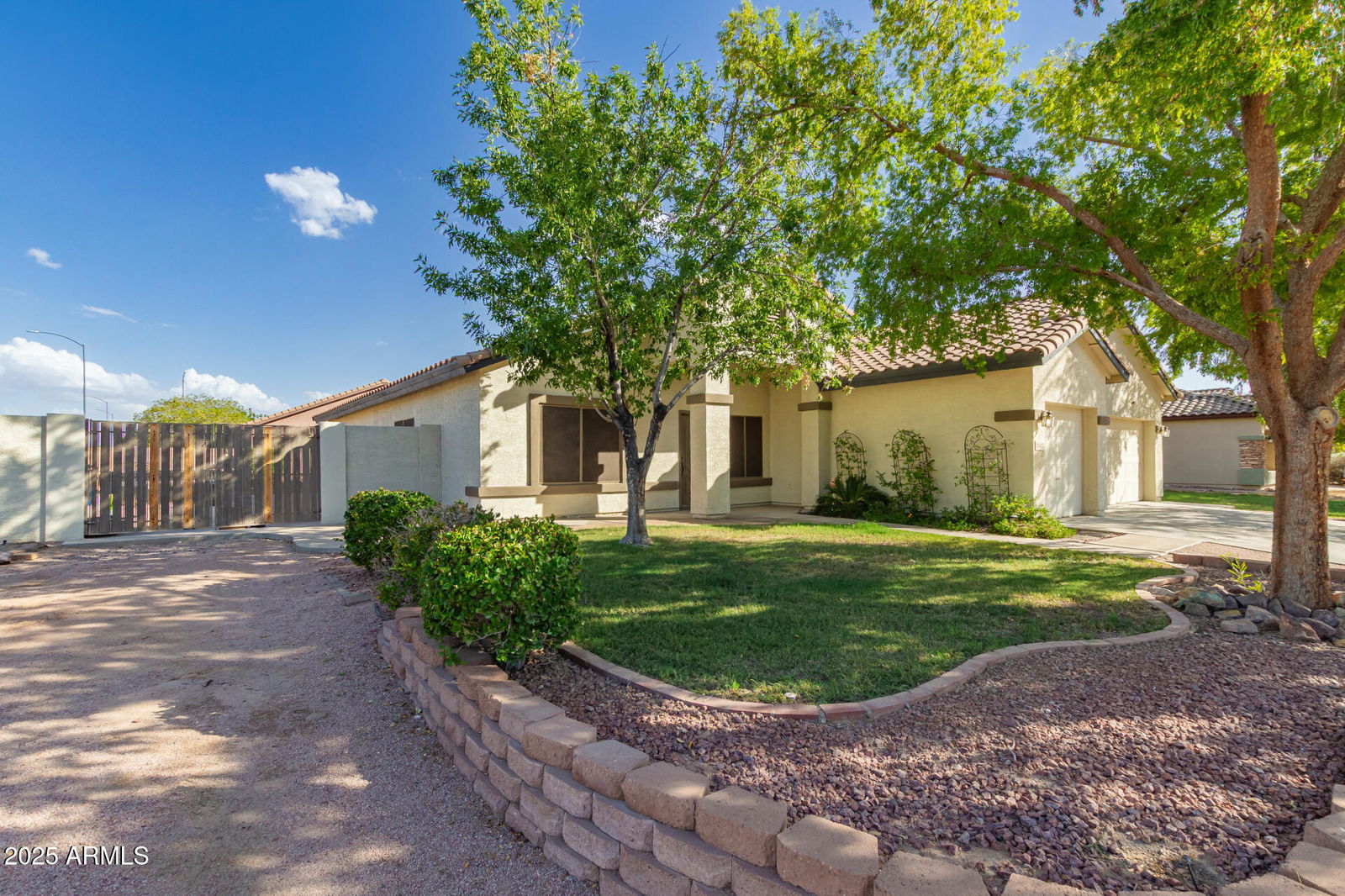 653 S PICO Circle, Mesa AZ 85206, image size:1600x1066