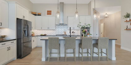 21143 W Minnezona Avenue, Buckeye