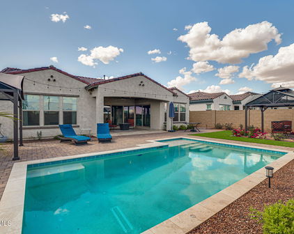 5245 N 205th Lane, Buckeye
