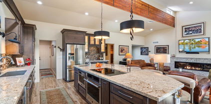 8165 E Del Marino Drive, Scottsdale