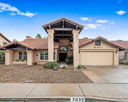 7033 W Kimberly Way, Glendale