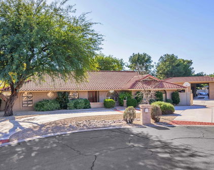 215 W Calle De Arcos Street, Tempe