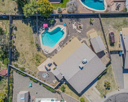 3715 W Michelle Drive, Glendale